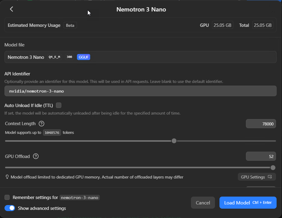 Model loader dialog showing context length and GPU offload settings